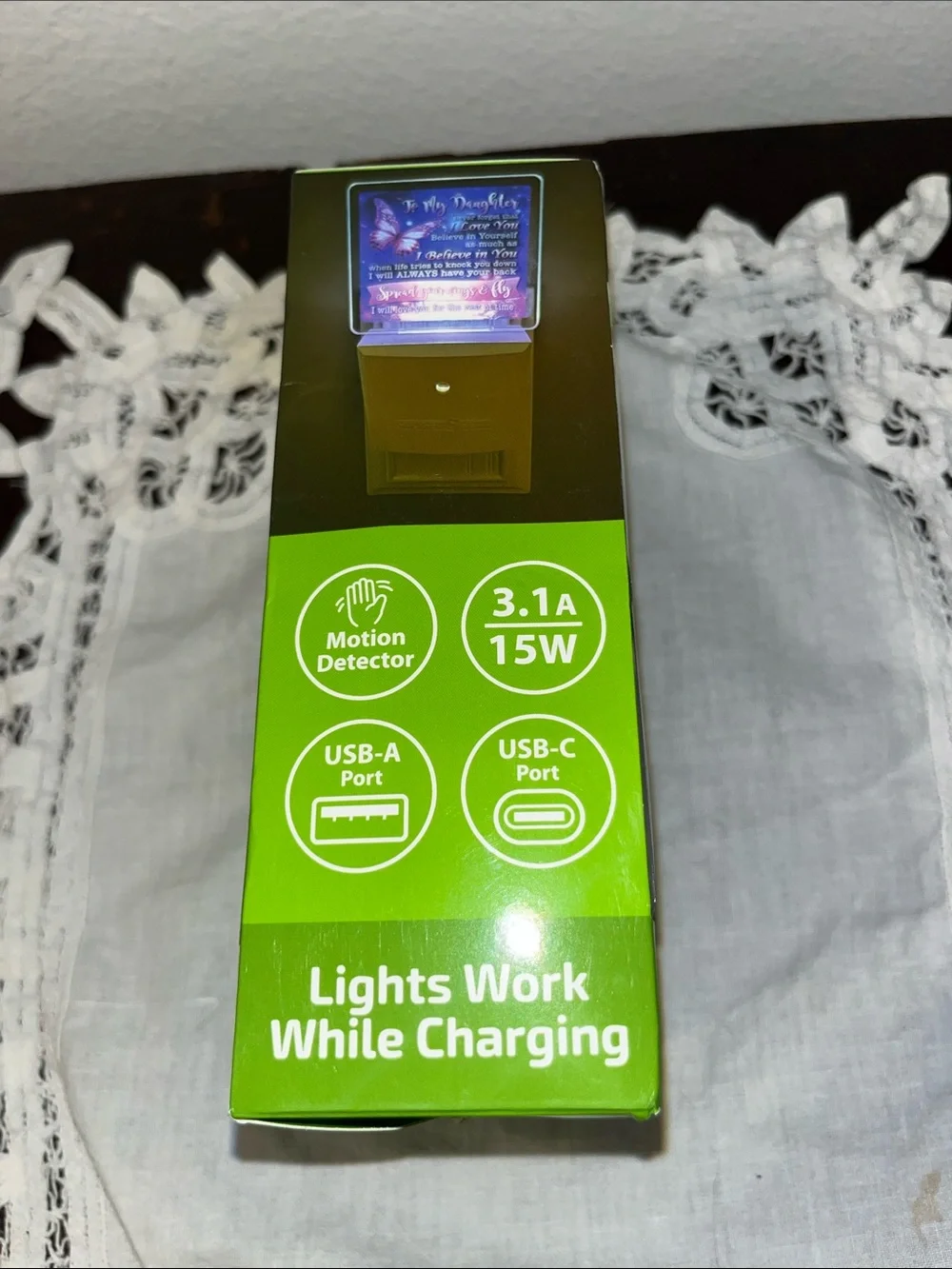 White Night Light Charger with Motion Detector and USB-A/USB-C Ports